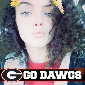 Meet your Posher, Kaylie